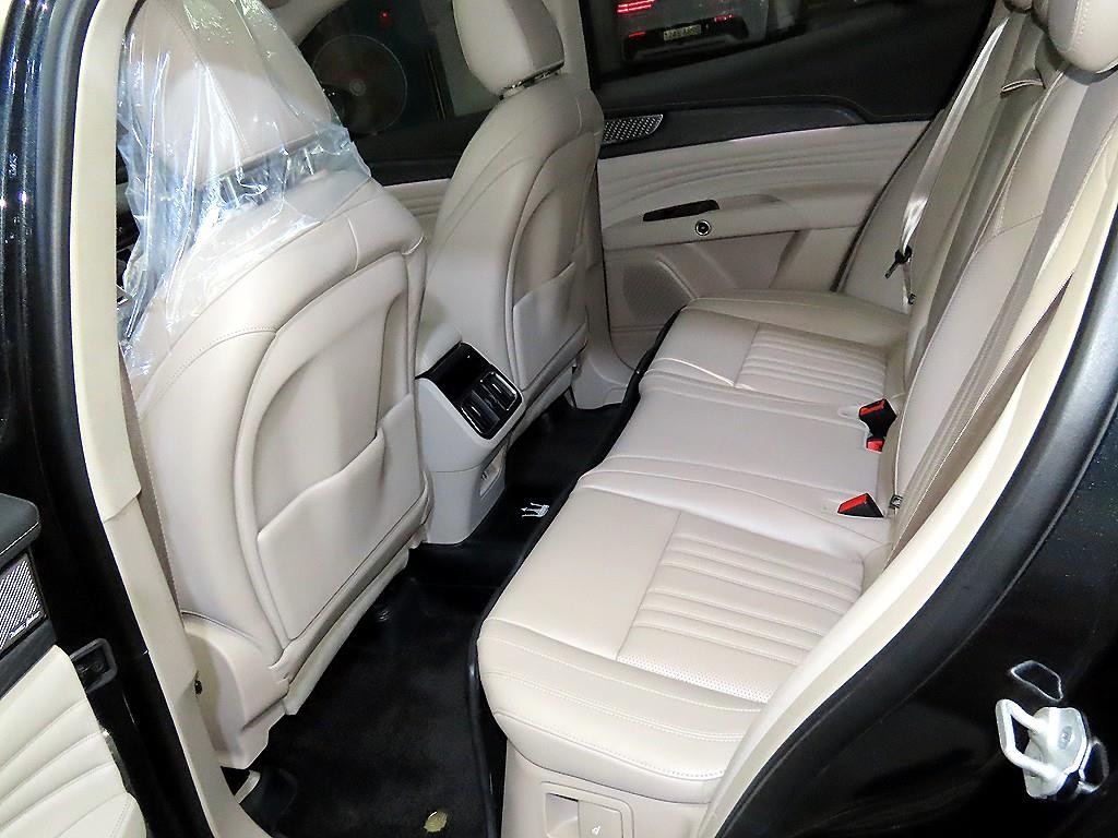 마세라티 그레칼레 2.0 AWD GT 이미지 7