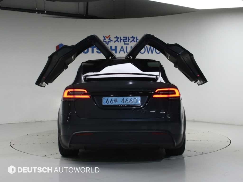 테슬라 모델 X AWD 이미지 4