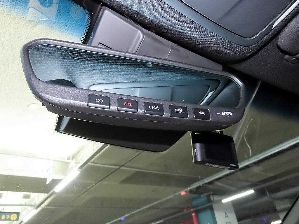 제네시스 G70 2.2D AWD 슈프림 이미지 15