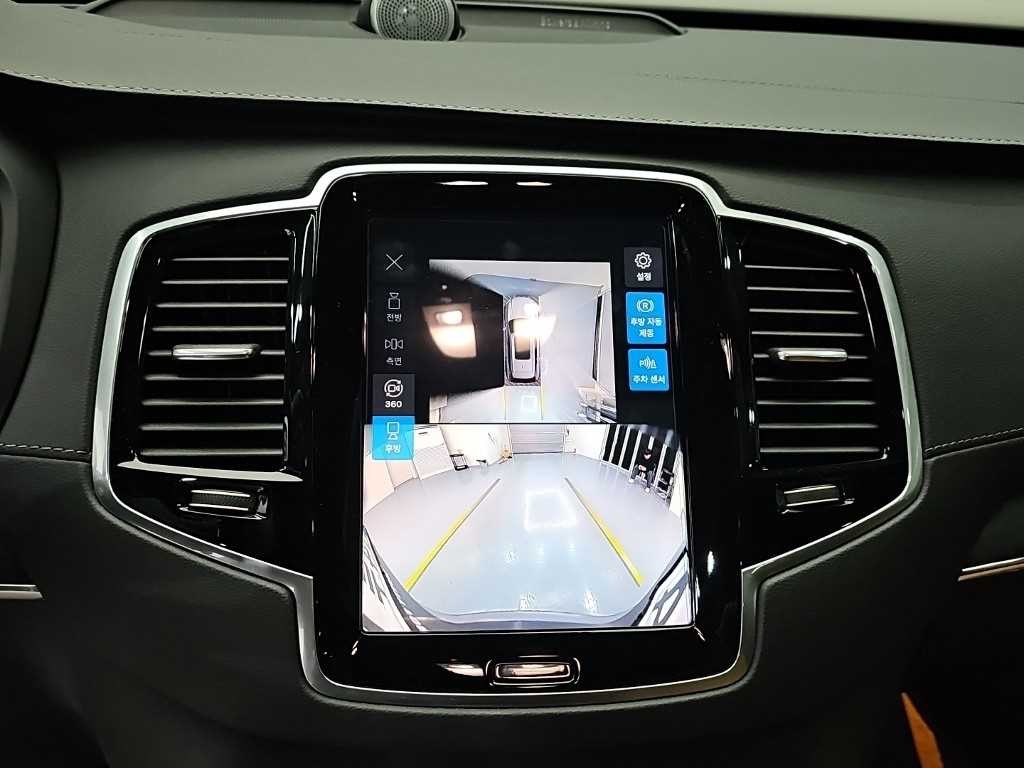볼보 XC90 XC90 2세대 2.0 T8 AWD 얼티메이트 브라이트 이미지 17