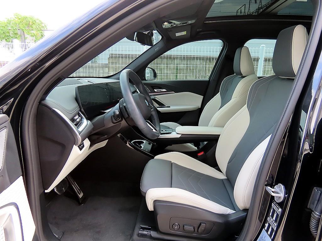 BMW X1 X1 (U11) sDrive 18d M 스포츠 이미지 5