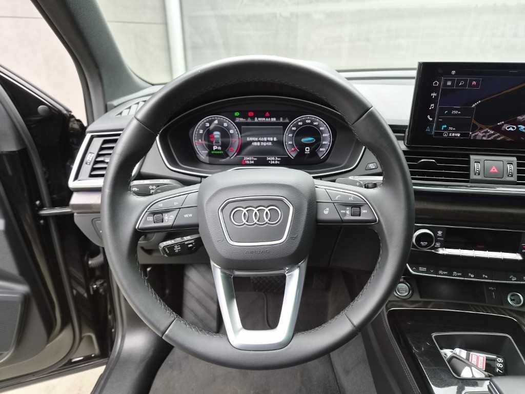 아우디 Q5 Q5 (FY) 45 TFSI 콰트로 프리미엄 스포트백 이미지 9
