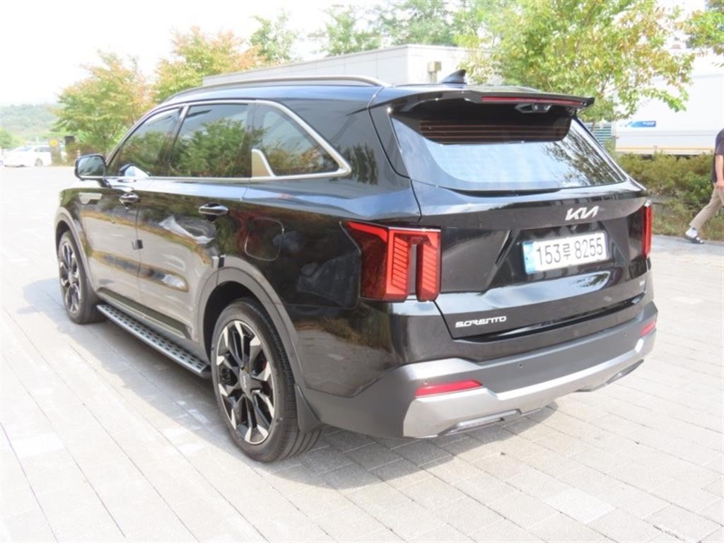 기아 쏘렌토 더 뉴 쏘렌토 4세대 가솔린 2.5T 4WD 시그니처 이미지 4