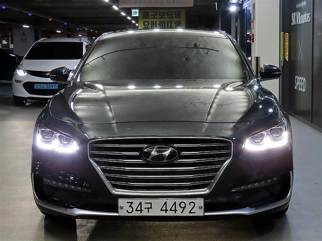 현대 그랜저 그랜저 IG 하이브리드 익스클루시브 스페셜 이미지 2