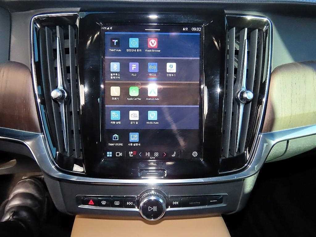 볼보 S90 B5 얼티메이트 브라이트 이미지 12