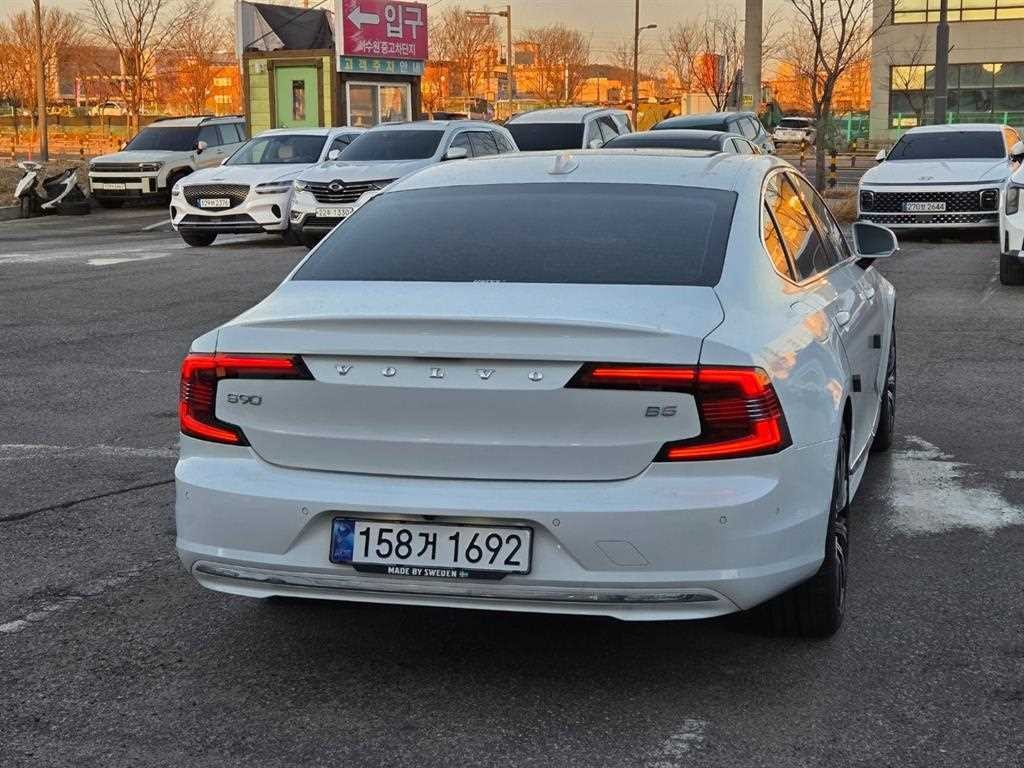 볼보 S90 B5 얼티메이트 브라이트 이미지 3