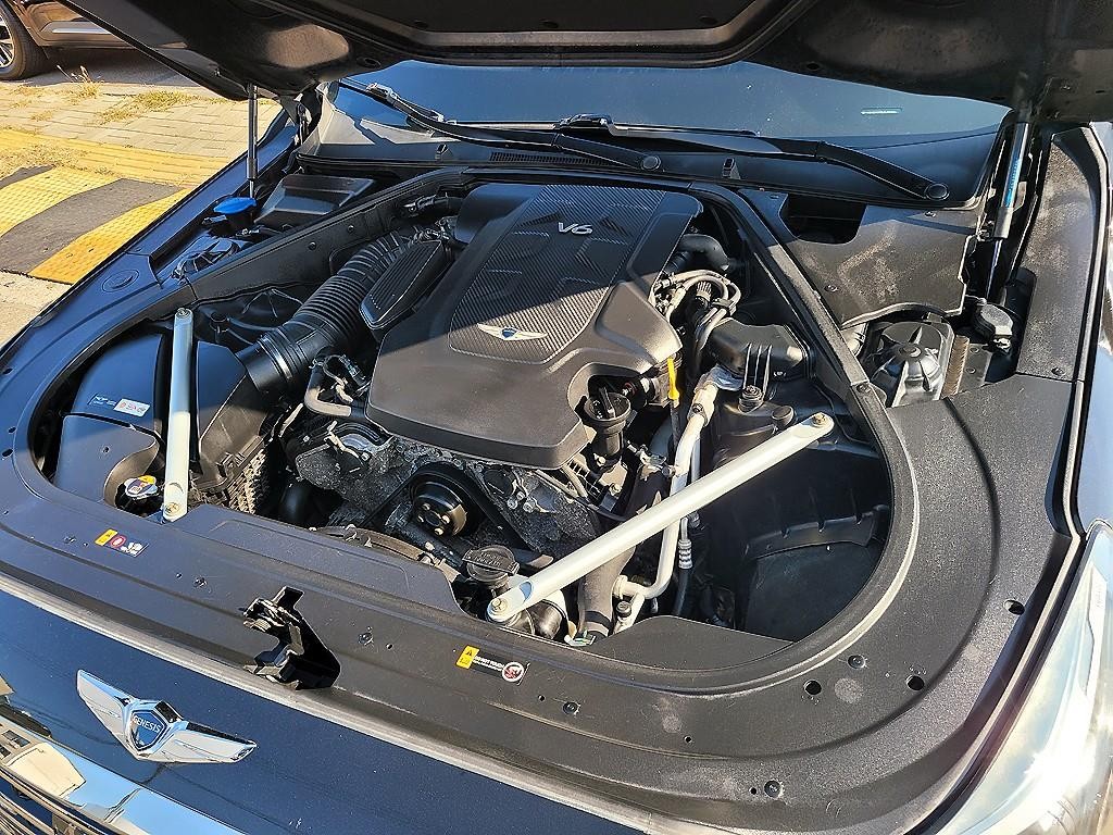 제네시스 EQ900 3.8 GDI AWD 프레스티지 이미지 19