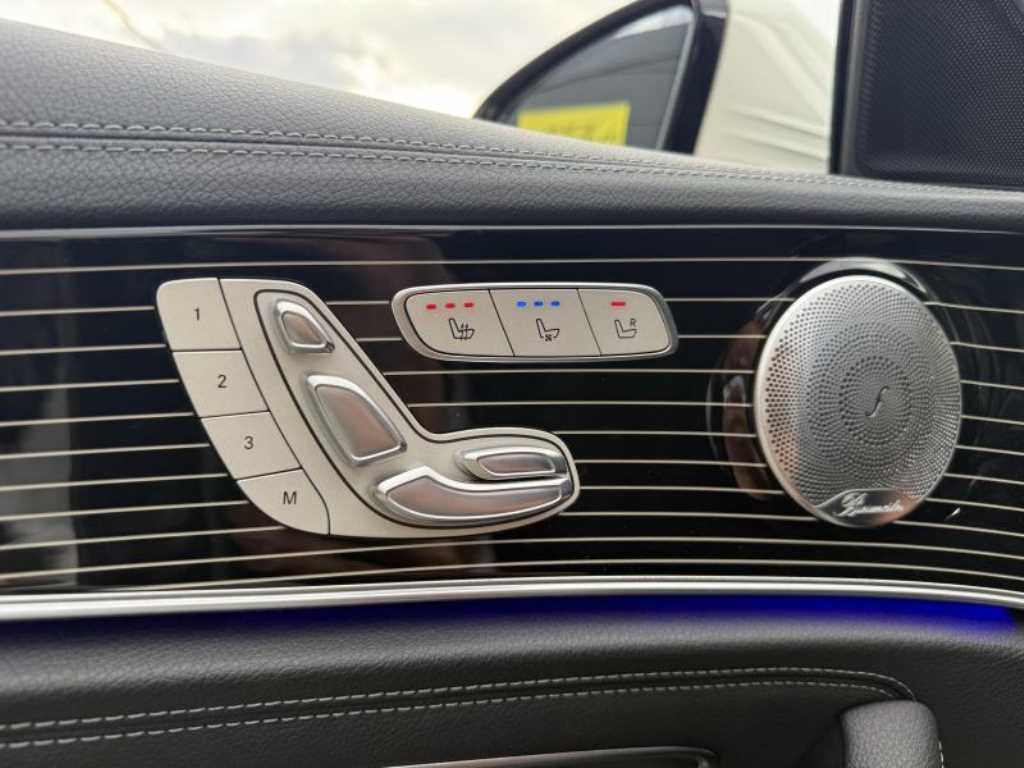 벤츠 E 클래스 E-클래스 W213 E400 4MATIC 익스클루시브 이미지 12