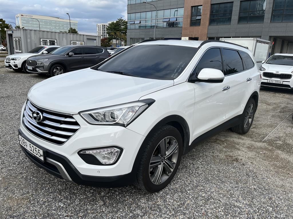 현대 맥스크루즈 R2.2 2WD 익스클루시브 이미지 2