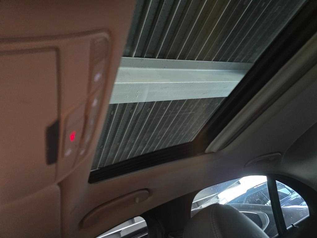 벤츠 E 클래스 E-클래스 W213 E300 4MATIC 익스클루시브 이미지 15