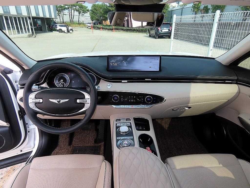 제네시스 GV70 2.5T 가솔린 2WD 기본형 이미지 7