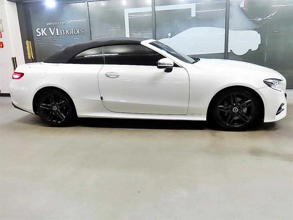 벤츠 E 클래스 E-클래스 W213 E220d 카브리올레 이미지 3