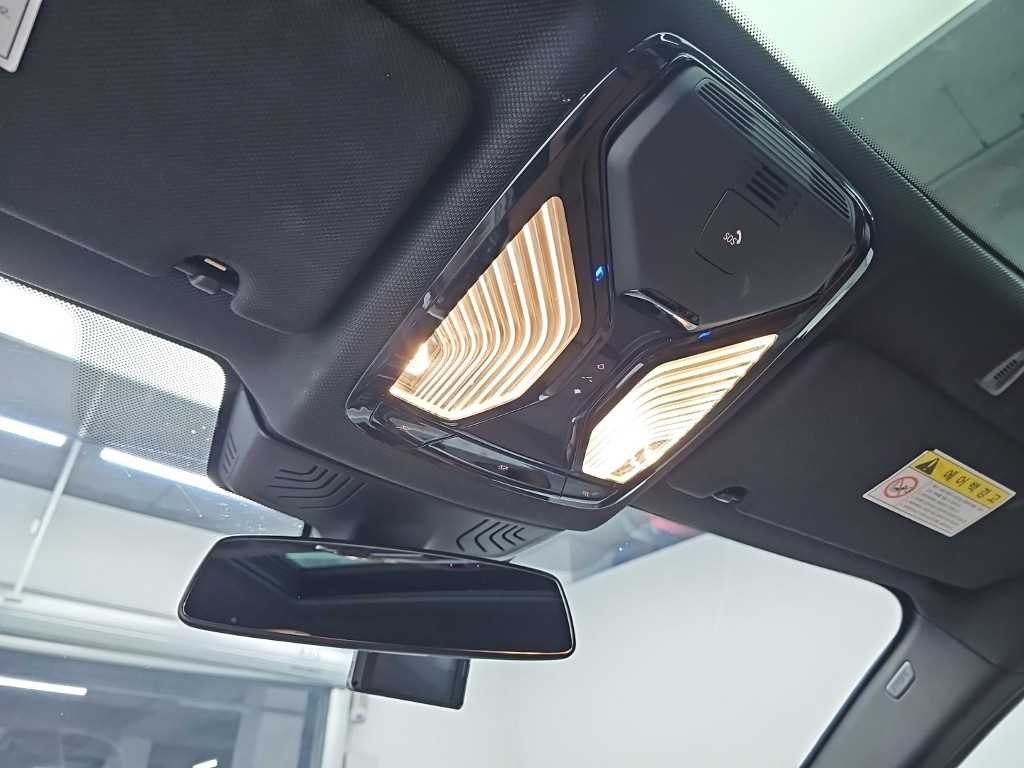 BMW 5시리즈 5시리즈 (G30) 530i M 스포츠 플러스 이미지 17