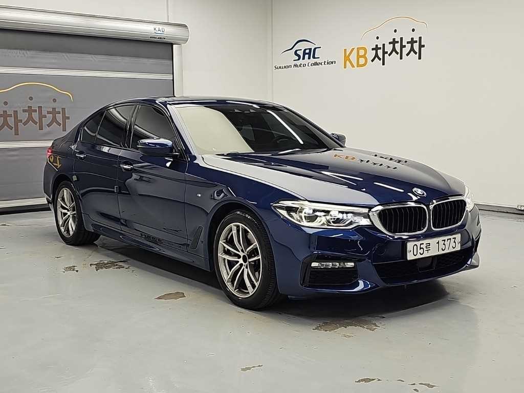 BMW 5시리즈 5시리즈 (G30) 530i M 스포츠 플러스 이미지 4
