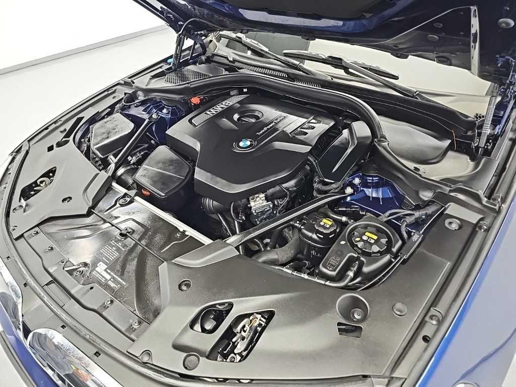 BMW 5시리즈 5시리즈 (G30) 530i M 스포츠 플러스 이미지 5