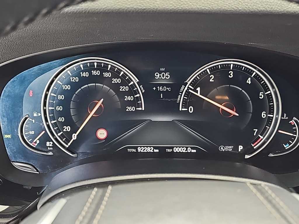 BMW 5시리즈 5시리즈 (G30) 530i M 스포츠 플러스 이미지 6
