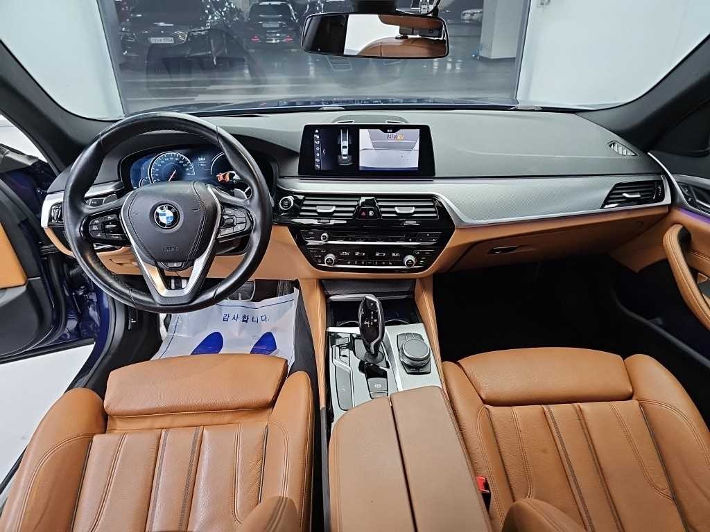 BMW 5시리즈 5시리즈 (G30) 530i M 스포츠 플러스 이미지 7