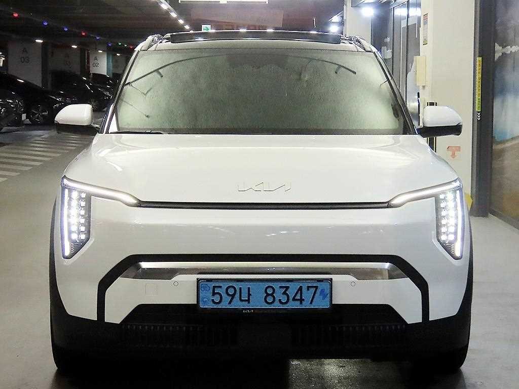 기아 EV3 롱레인지 2WD 어스 이미지 2