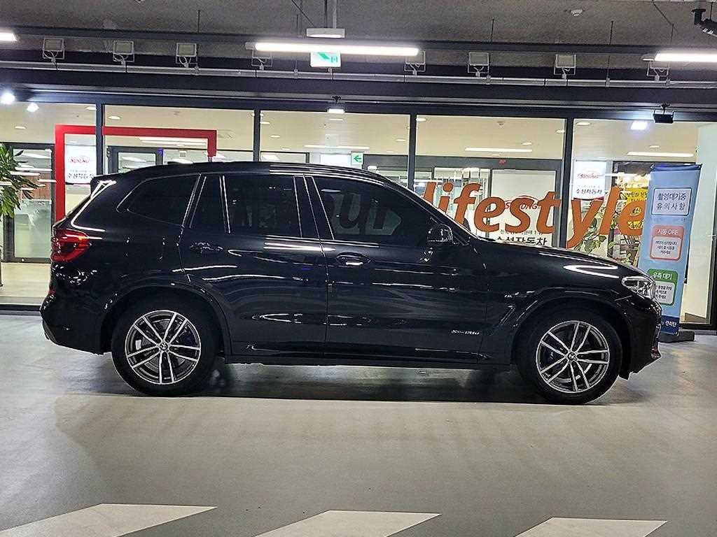 BMW X3 X3 (G01) xDrive 20d M 스포츠 기본형 이미지 3