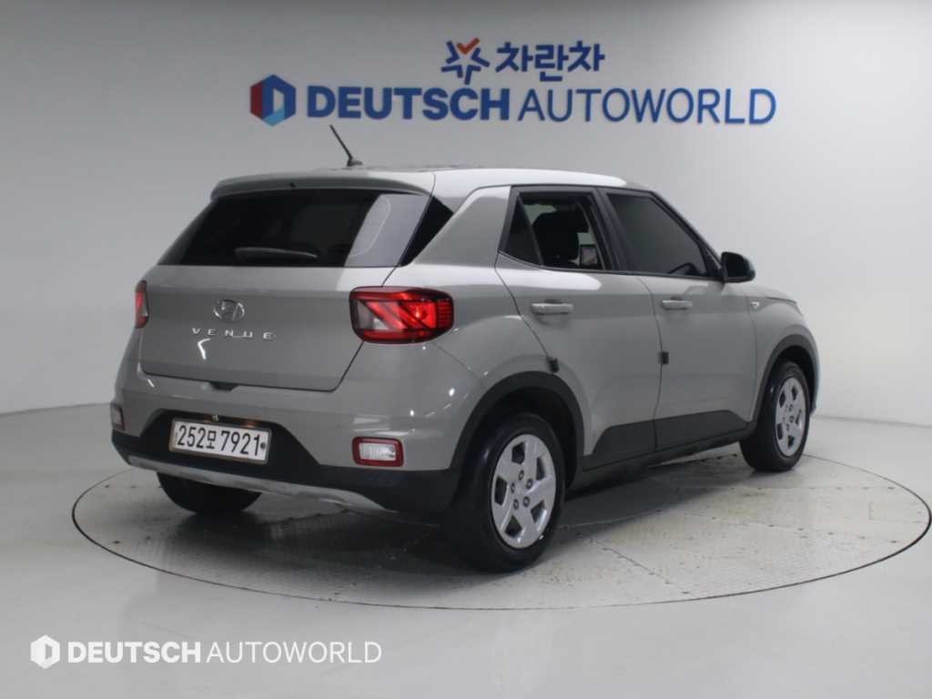 현대 베뉴 1.6 스마트 이미지 2