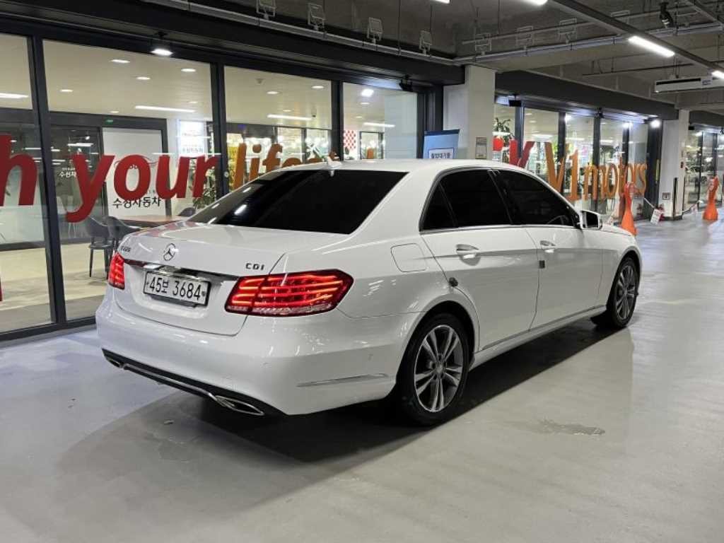 벤츠 E 클래스 E-클래스 W212 E220 CDI 아방가르드 이미지 4