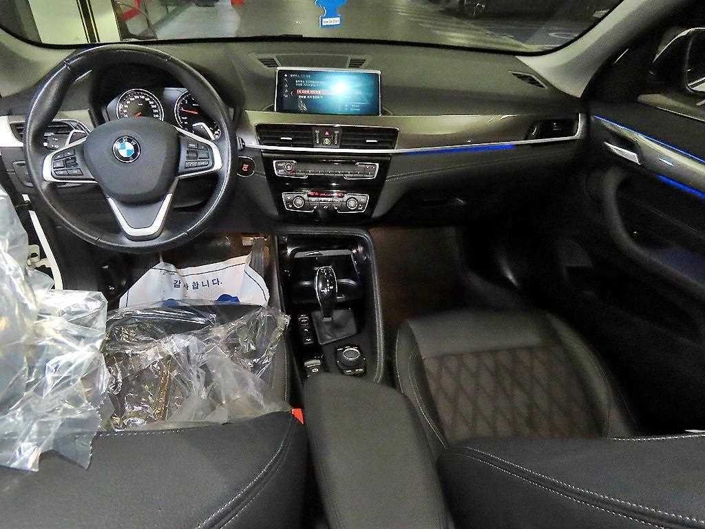 BMW X1 X1 (F48) xDrive 20i xLine 스페셜에디션 이미지 10