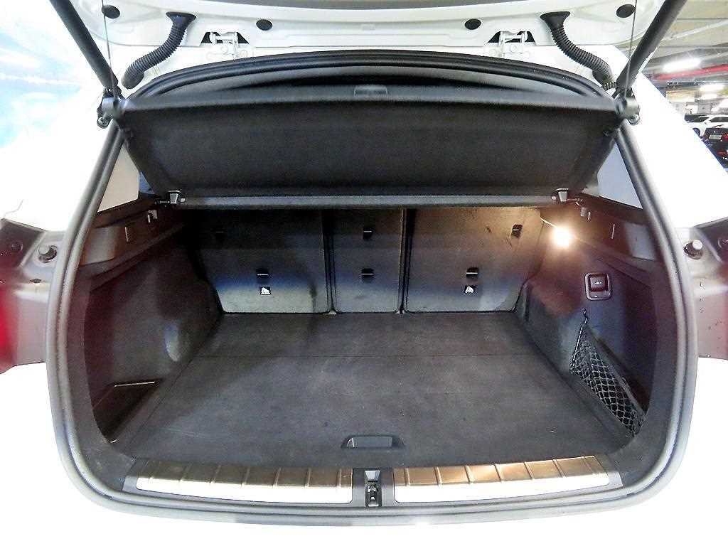 BMW X1 X1 (F48) xDrive 20i xLine 스페셜에디션 이미지 17