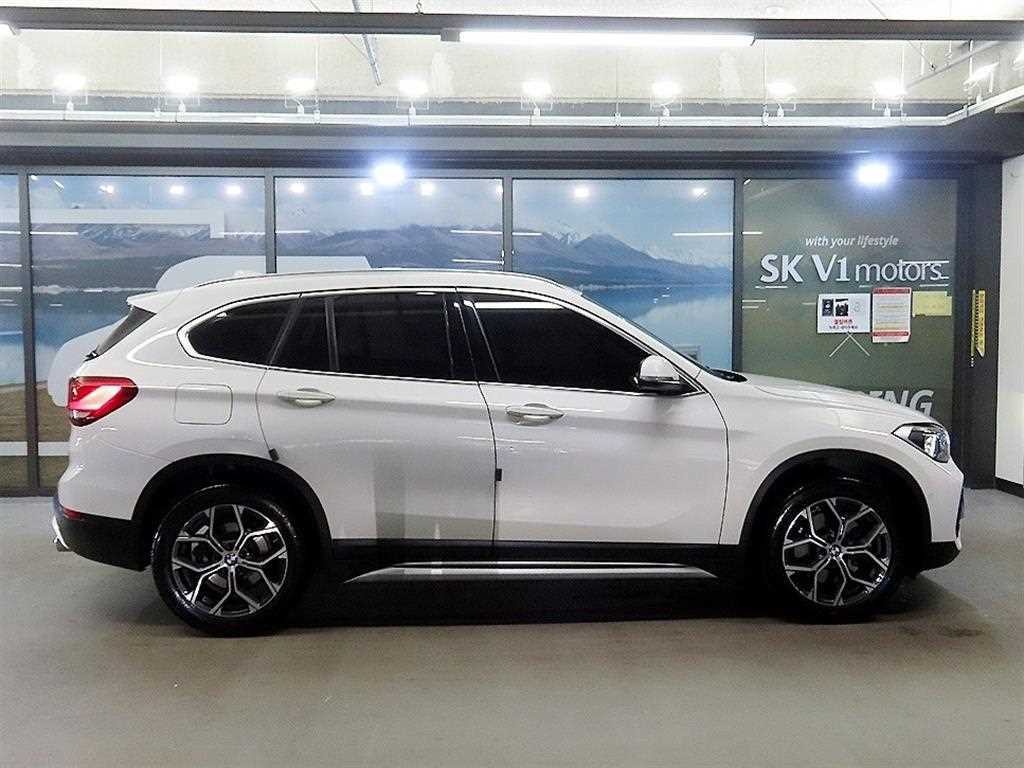 BMW X1 X1 (F48) xDrive 20i xLine 스페셜에디션 이미지 3