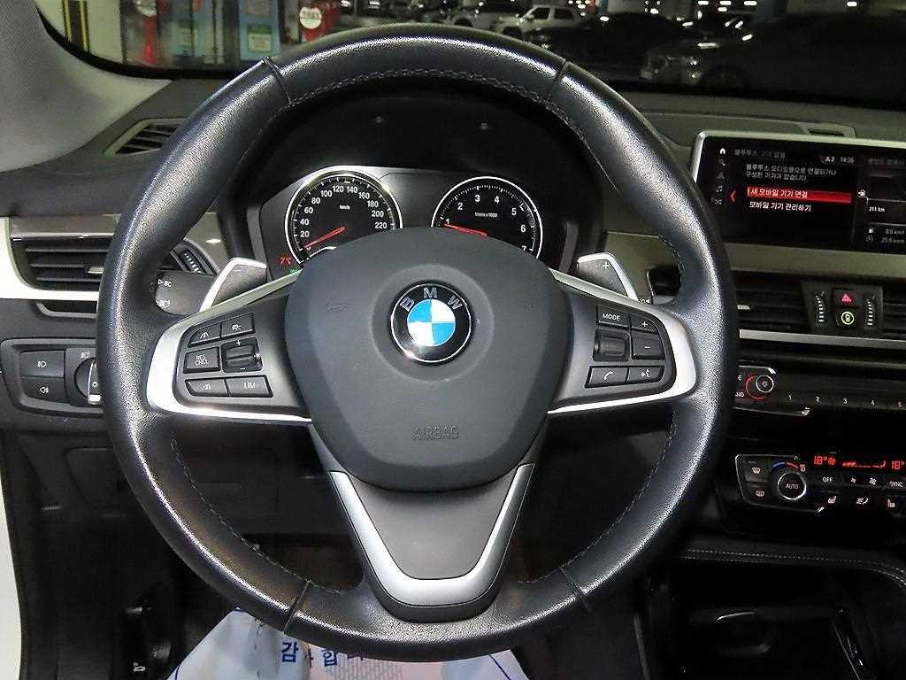 BMW X1 X1 (F48) xDrive 20i xLine 스페셜에디션 이미지 8