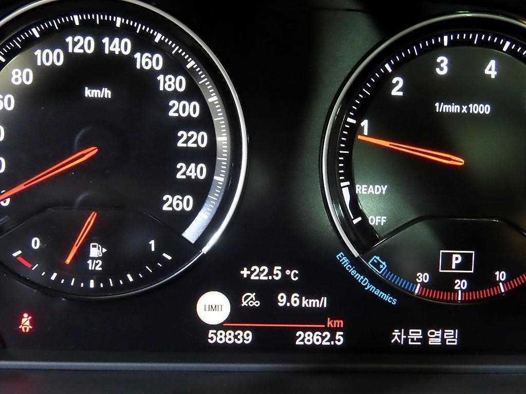 BMW X1 X1 (F48) xDrive 20i xLine 스페셜에디션 이미지 9