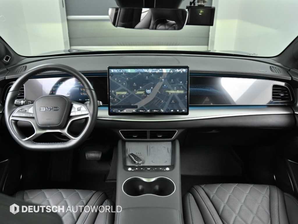 BYD 씨라이언 7 베이스 이미지 7
