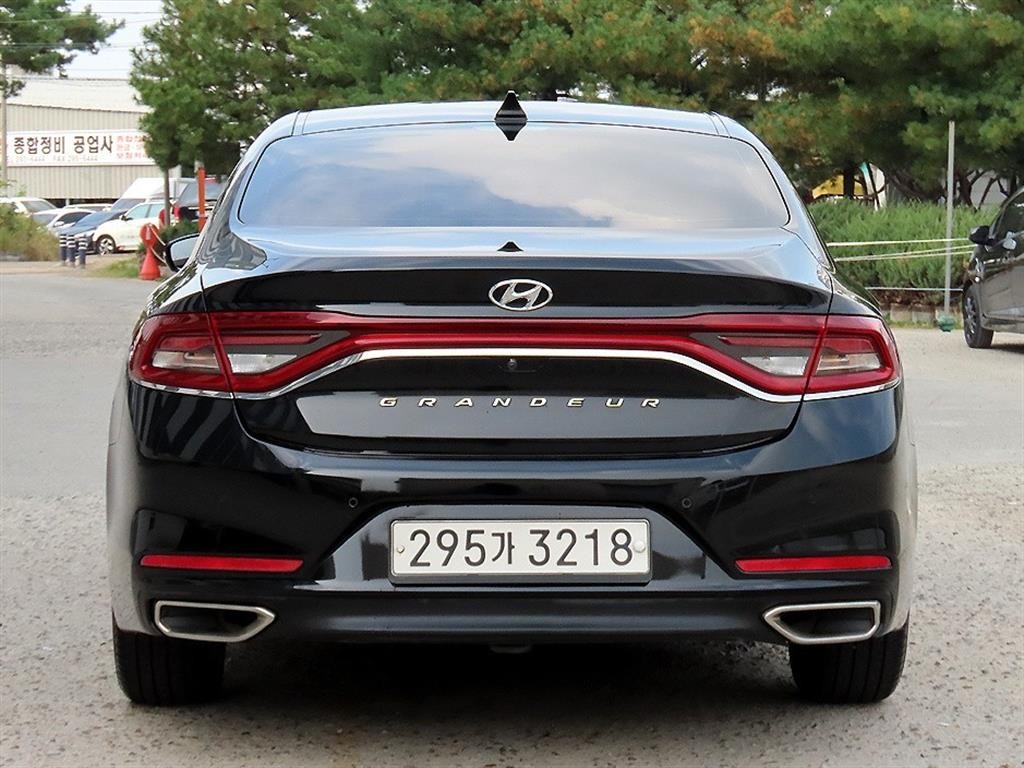 현대 그랜저 그랜저 IG 2.4 GDI 모던 이미지 4