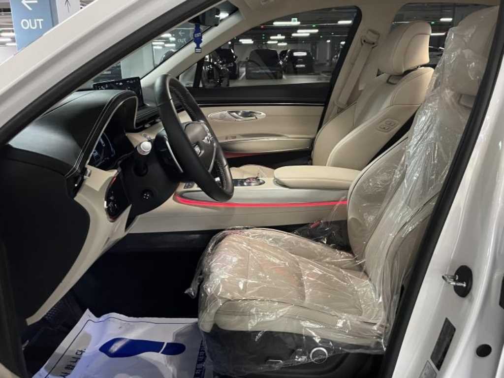 제네시스 GV70 2.5T 가솔린 2WD 이미지 1