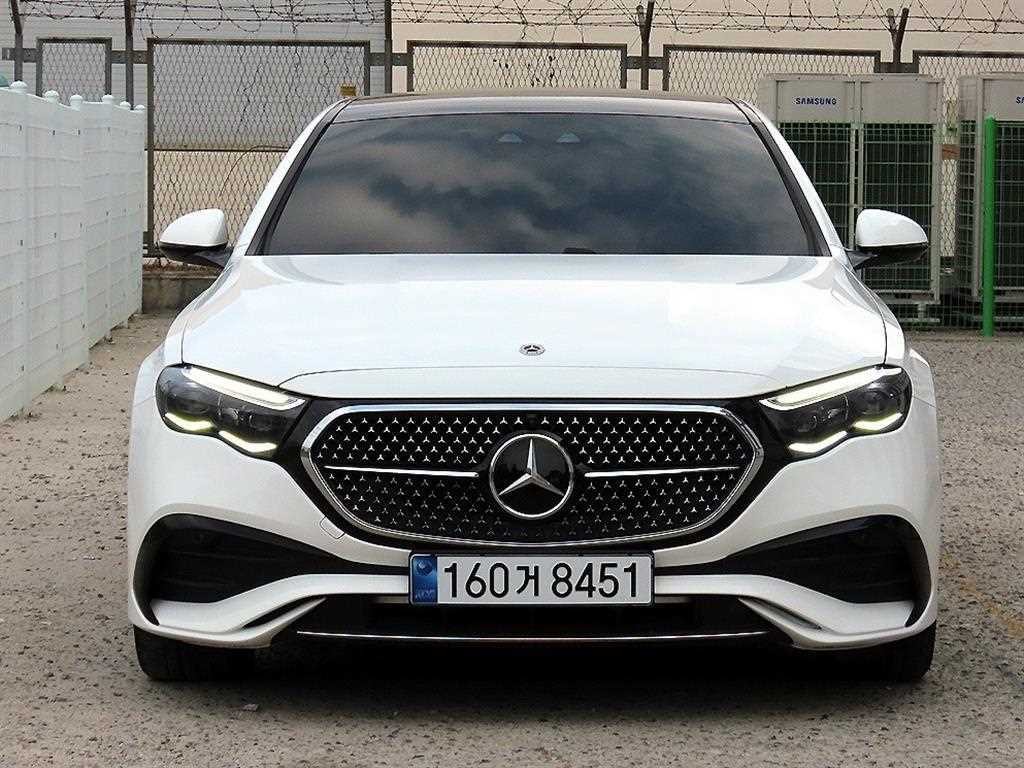 벤츠 E 클래스 E-클래스 W214 E300 4MATIC AMG Line 이미지 2