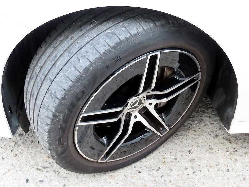 벤츠 E 클래스 E-클래스 W214 E300 4MATIC AMG Line 이미지 20