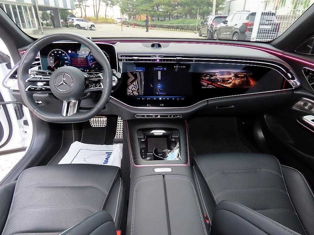 벤츠 E 클래스 E-클래스 W214 E300 4MATIC AMG Line 이미지 7
