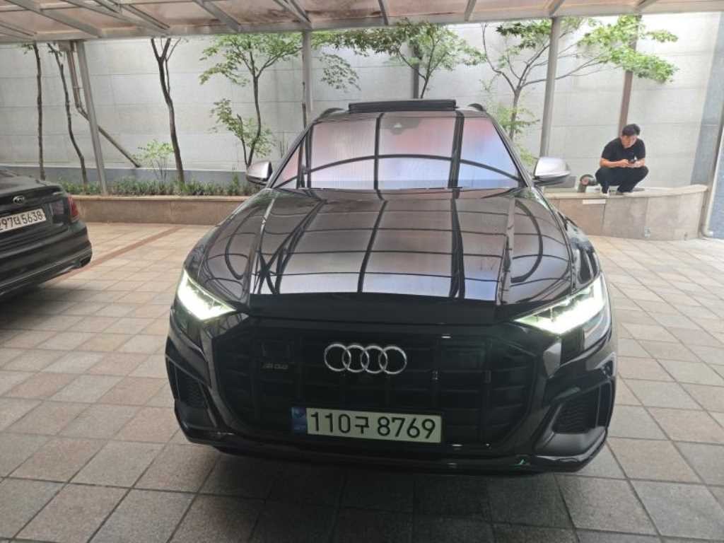 아우디 SQ8 SQ8 (4M) 4.0 TDI 콰트로 이미지 1