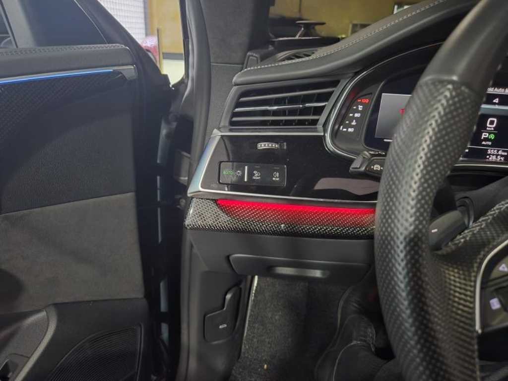 아우디 SQ8 SQ8 (4M) 4.0 TDI 콰트로 이미지 12