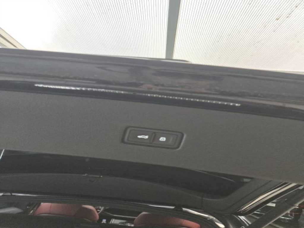 아우디 SQ8 SQ8 (4M) 4.0 TDI 콰트로 이미지 17