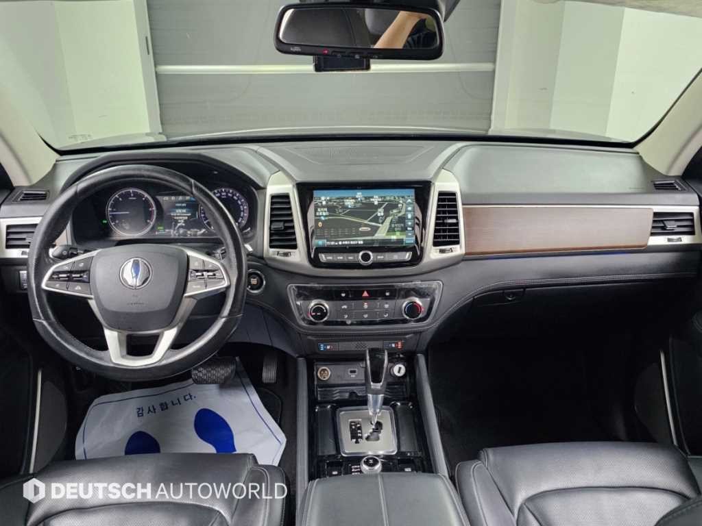 KG모빌리티(쌍용) 렉스턴 G4렉스턴 디젤 2.2 4WD 유라시아 에디션 이미지 7