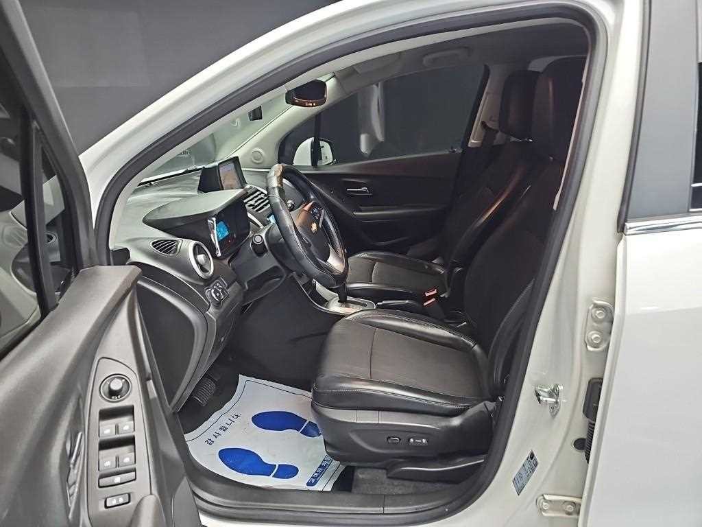 쉐보레 트랙스 1.4 LT 디럭스 이미지 11