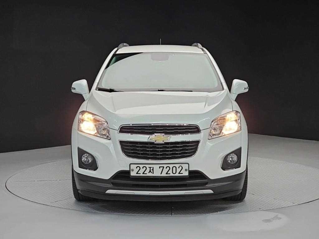 쉐보레 트랙스 1.4 LT 디럭스 이미지 2