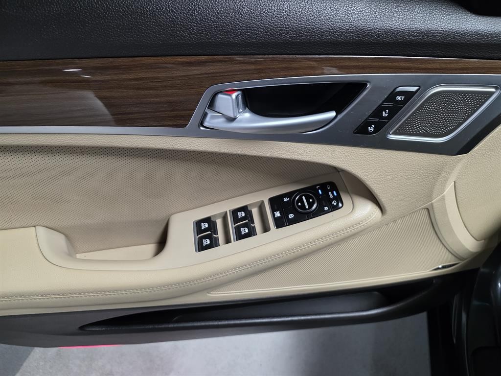 제네시스 G80 3.3 GDI AWD 프리미엄 럭셔리 이미지 8