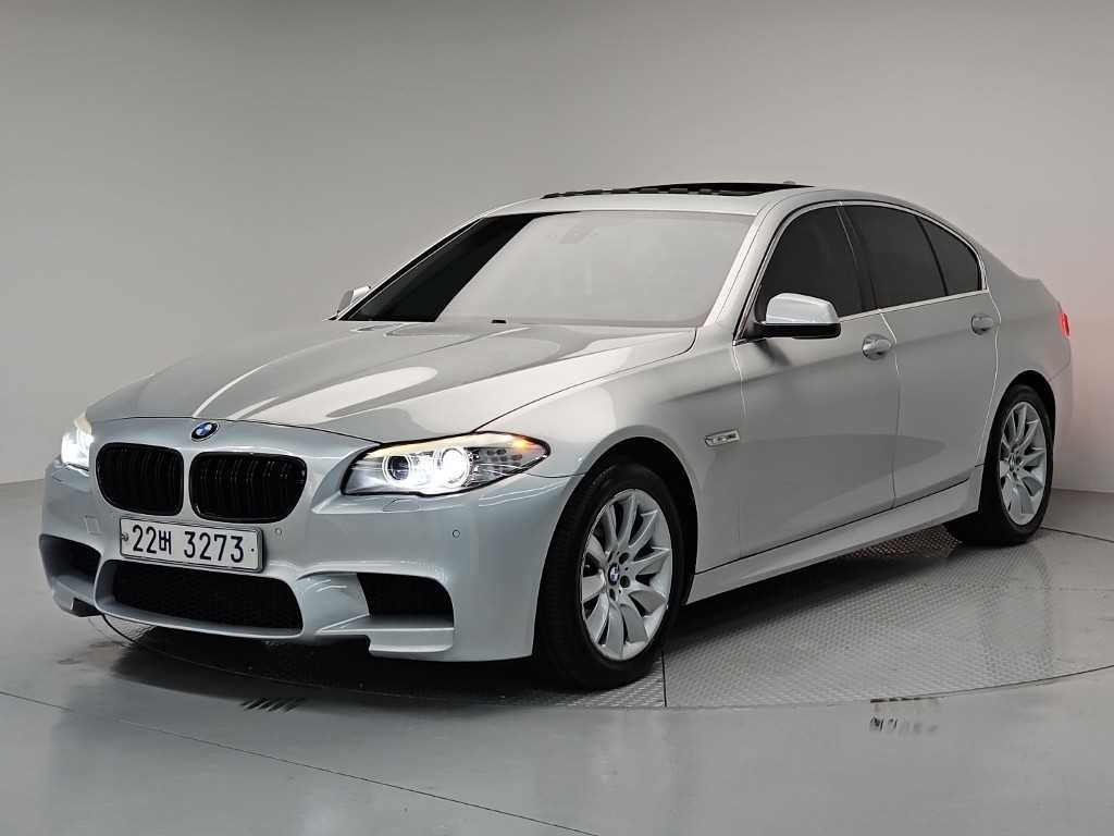 BMW 5시리즈 5시리즈 (F10) 528i 이미지 1