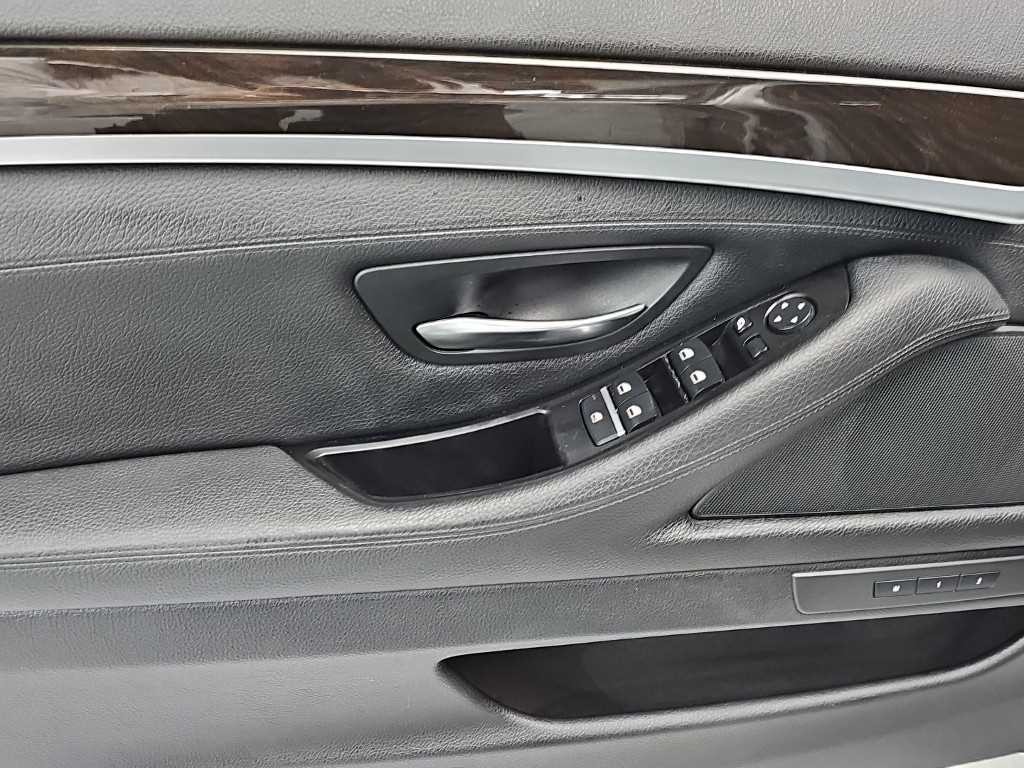 BMW 5시리즈 5시리즈 (F10) 528i 이미지 16