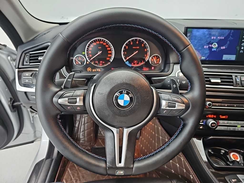 BMW 5시리즈 5시리즈 (F10) 528i 이미지 9