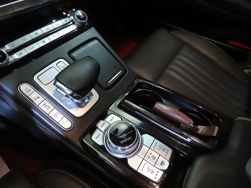 제네시스 G90 3.8 GDI AWD 럭셔리 이미지 12