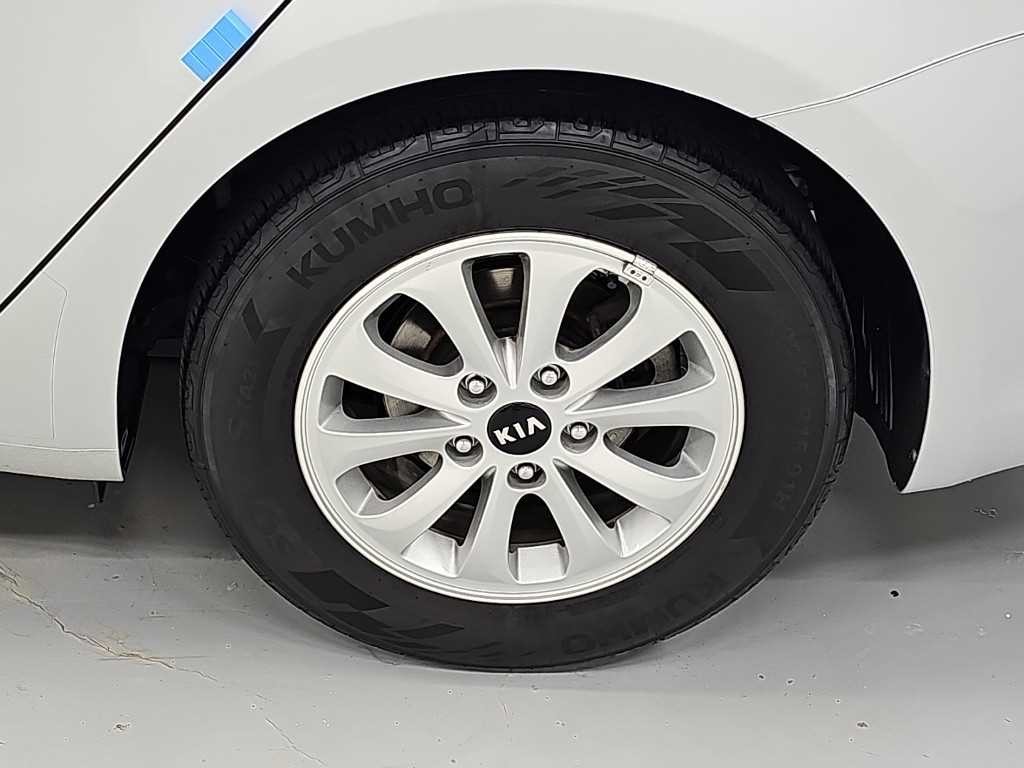 기아 K3 더뉴 K3 1.6 GDI 디럭스 이미지 20