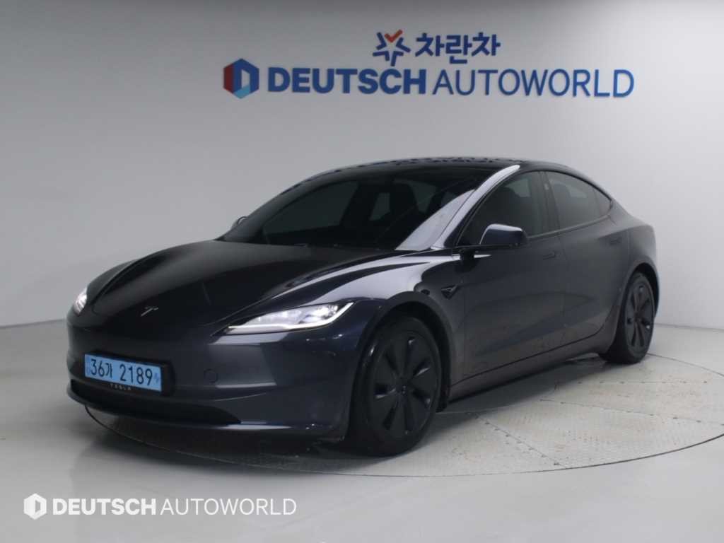 테슬라 모델 3 RWD 이미지 1