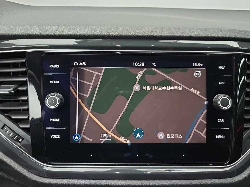 폭스바겐 티록 2.0 TDI 프레스티지 이미지 14